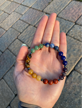 Load image into Gallery viewer, Aligned Infinity Bracelet