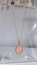Load image into Gallery viewer, Rose Quartz Pendant Necklace
