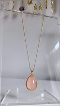 Load image into Gallery viewer, Rose Quartz Pendant Necklace

