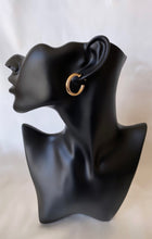 Load image into Gallery viewer, Little Gold Hoop Earrings
