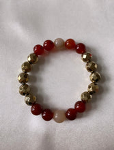 Load image into Gallery viewer, Full Of Passion Infinity Bracelet
