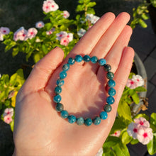 Load image into Gallery viewer, Blue Apatite Infinity Bracelet
