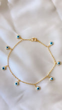 Load image into Gallery viewer, Evil Eye Anklet (white &amp; blue)
