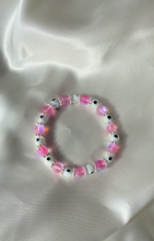 Load image into Gallery viewer, She&#39;s My Rock Infinity Bracelet
