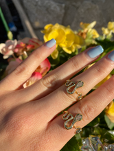 Load image into Gallery viewer, Serpent Gold Ring
