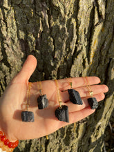 Load image into Gallery viewer, Raw Black Tourmaline Necklace
