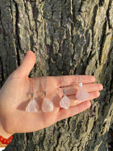 Load image into Gallery viewer, Raw Rose Quartz Necklace
